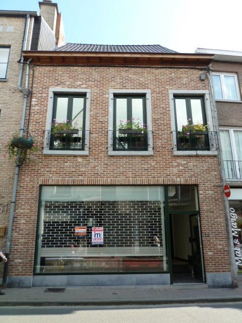 Commerce à  à Enghien 7850 900.00€  chambres 103.00m² - Annonce 313466